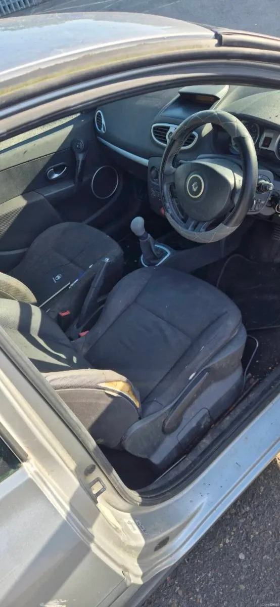Renault clio cheap - Image 5