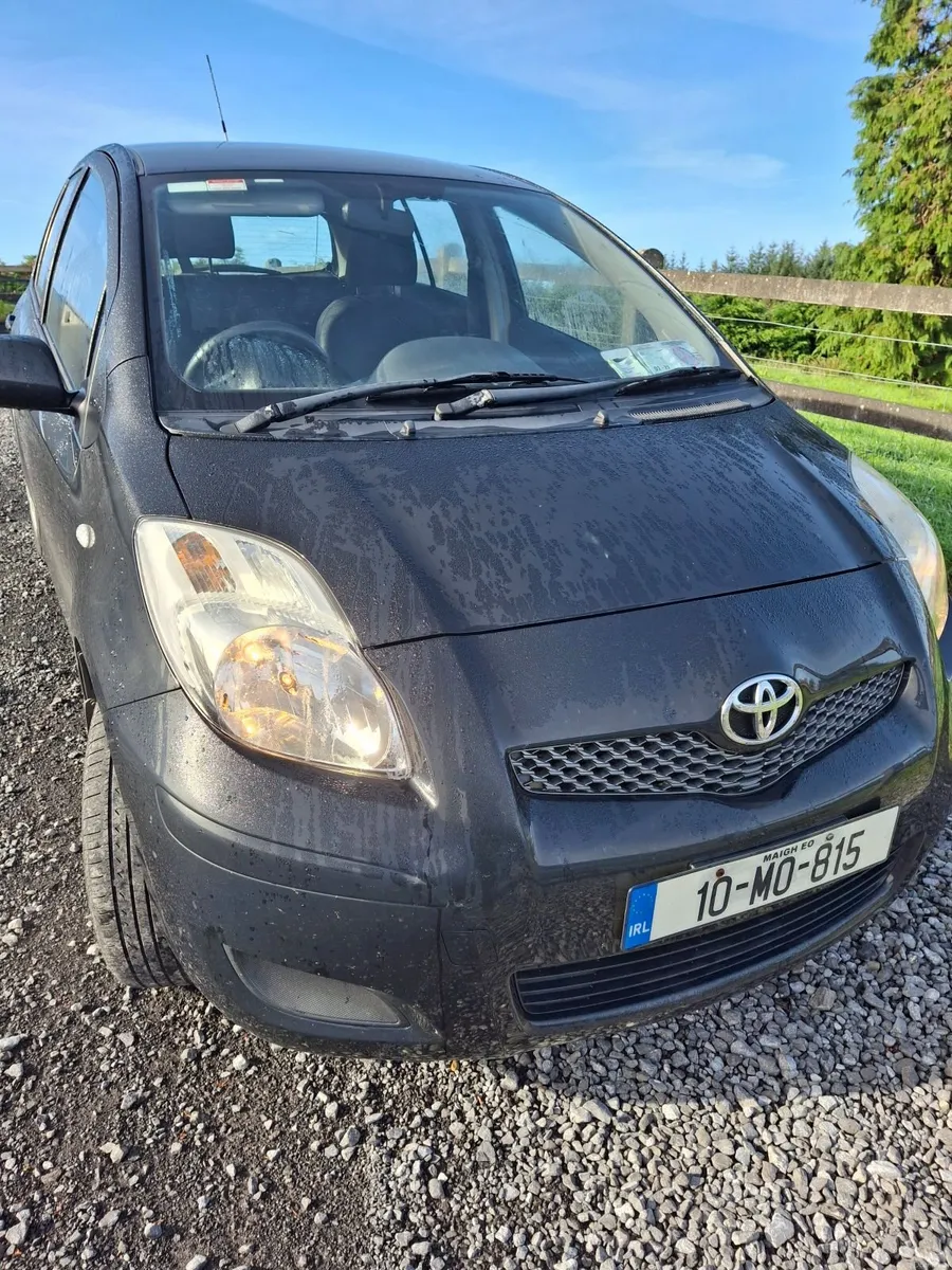 Toyota Yaris 2010 - Image 6
