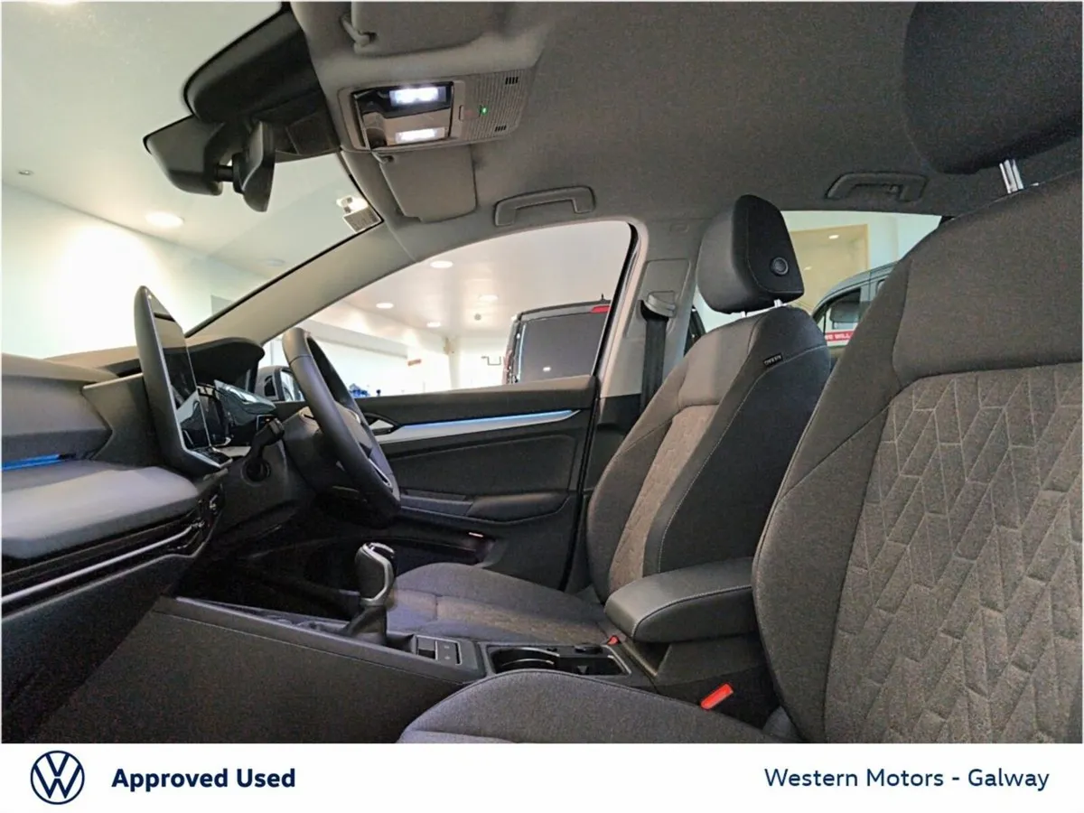 Volkswagen Golf EDITION 75 1.5 TSI 116HP - Image 4