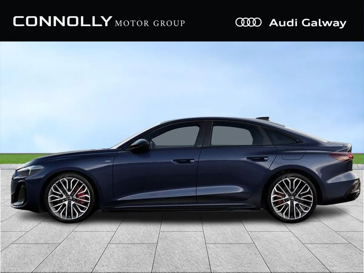 Audi A5  E-HYBRID S-LINE QUATTRO A/T ~BLACK PACK~ - Image 3