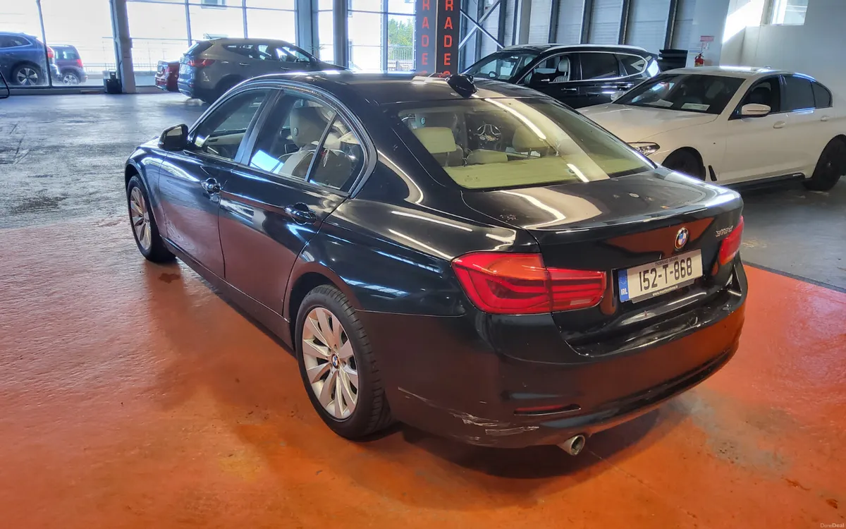 BMW 3-Series 2015 - Image 5