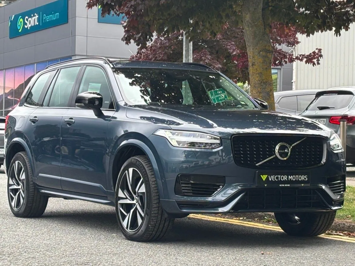 Volvo XC90 PLUS T8 PHEV SUNROOF - Image 1