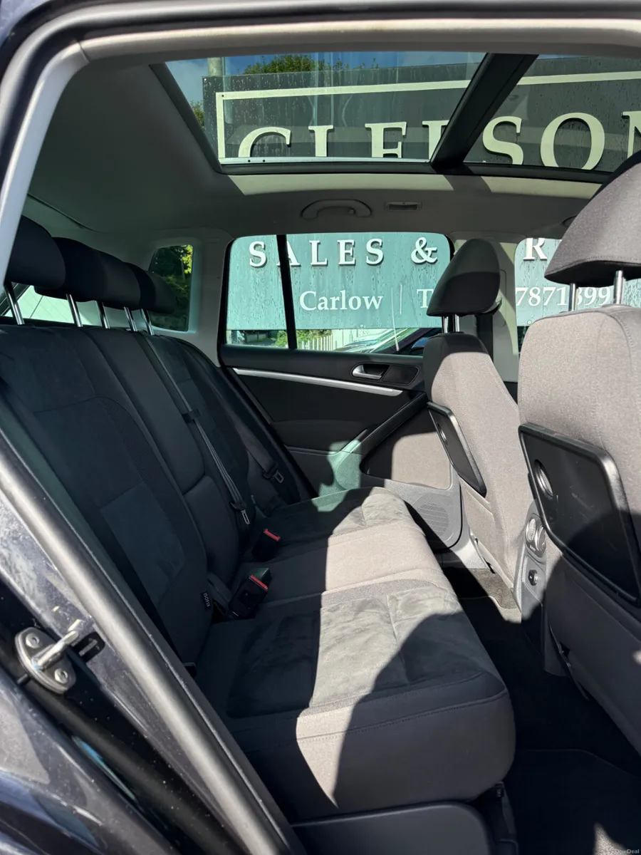 152 VW Tiguan 2.0 TDi Sport Automatic 4Motion 4x4 - Image 6