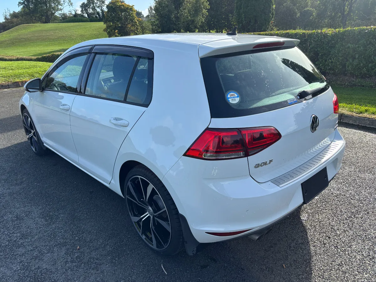 VOLKSWAGEN GOLF 1.4 TSI HIGHLINE AUTO 2016 - Image 5