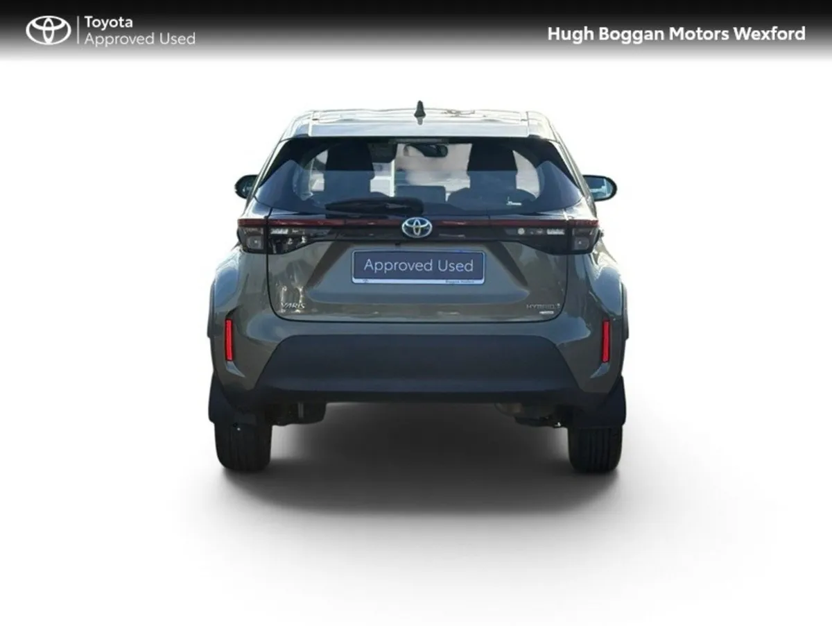 Toyota Yaris Cross LUNA IRISH CAR ONE OWNER FULL S - Image 4