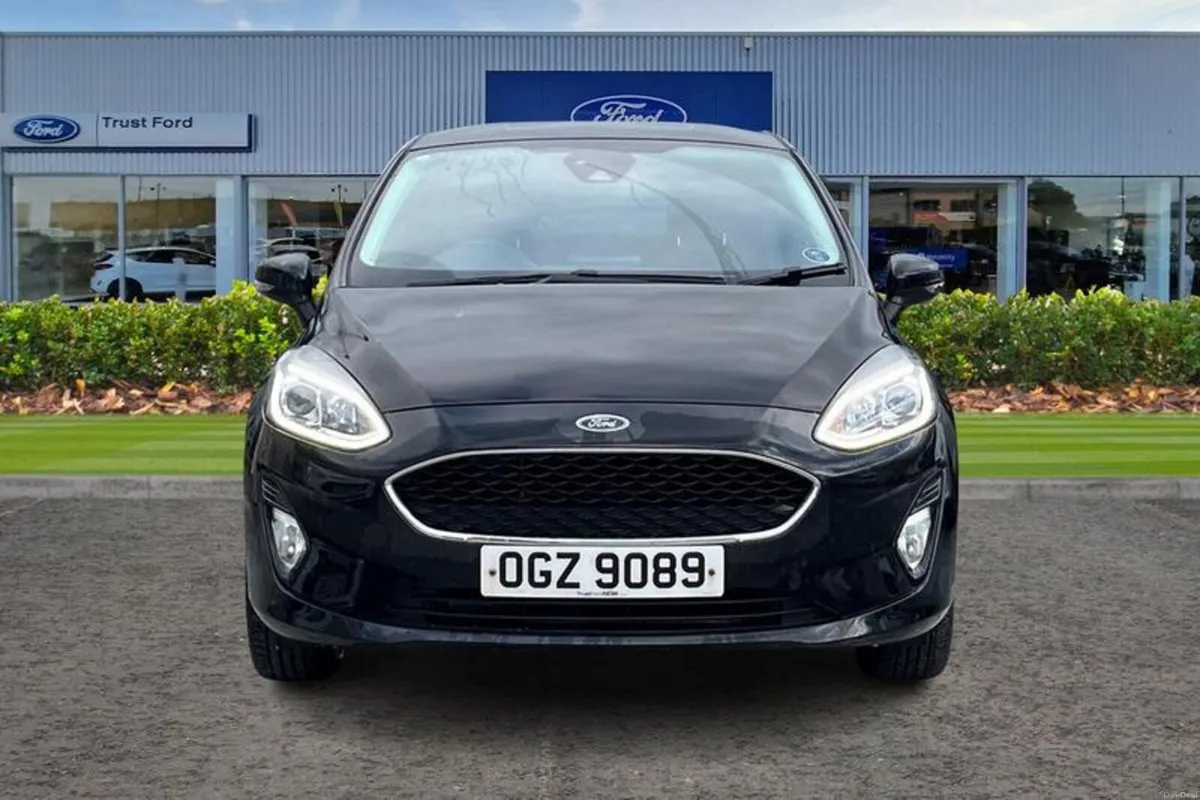 Ford Fiesta 1.1 Trend Navigation 5dr - Image 6