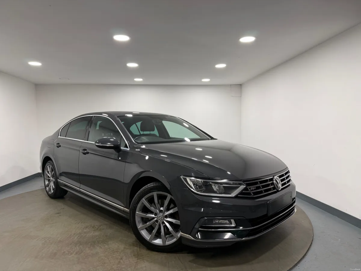 2016 Volkswagen Passat 2.0 TDI R LINE - Image 4