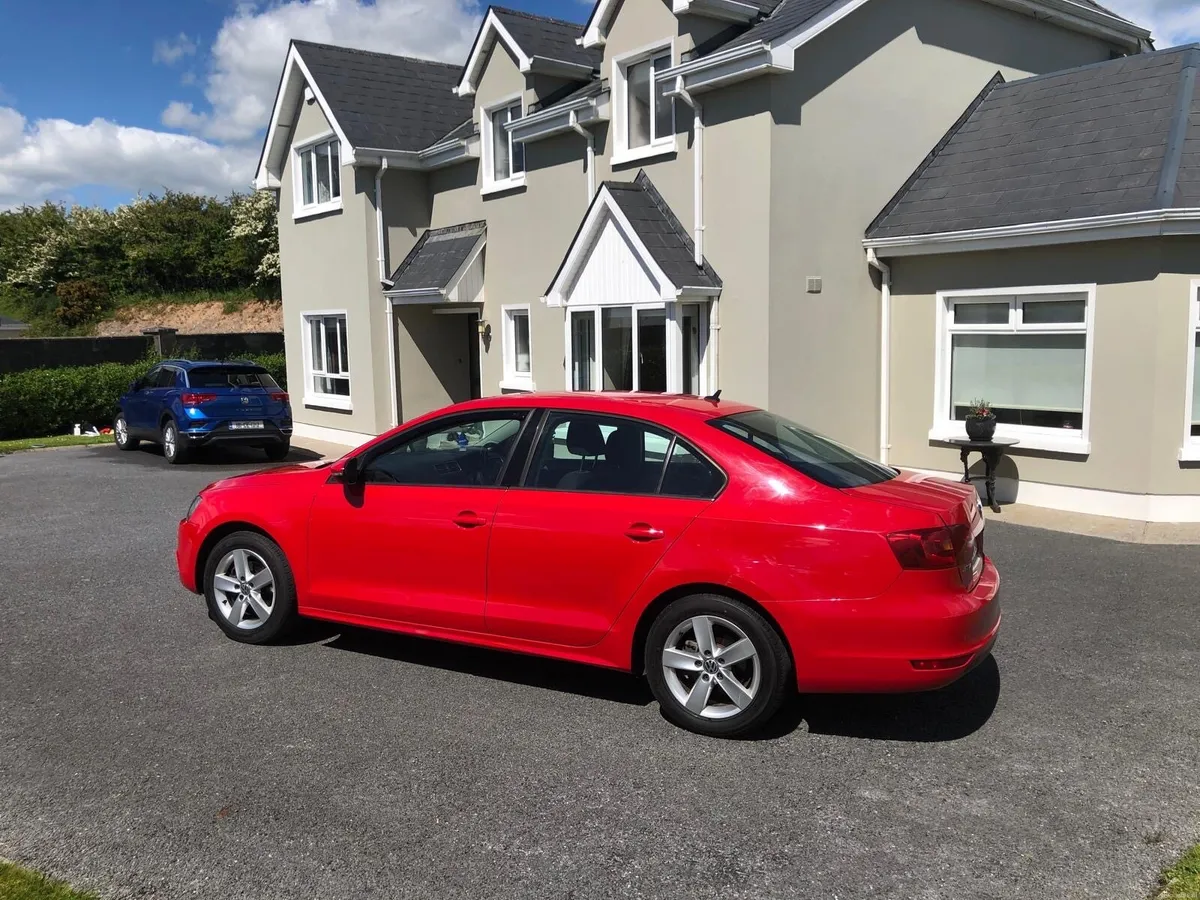 2013 VW Jetta - Image 2
