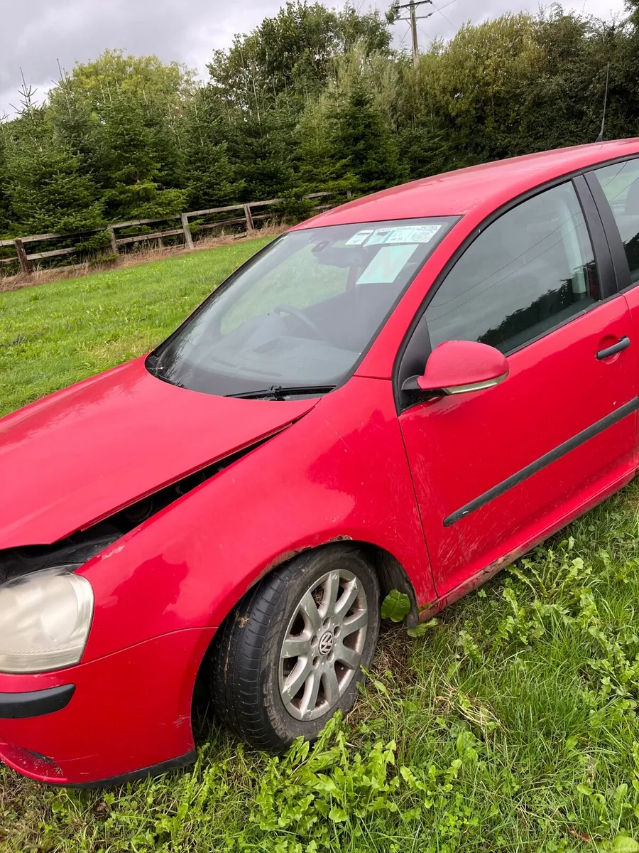 Volkswagen Golf 2005 - Image 5