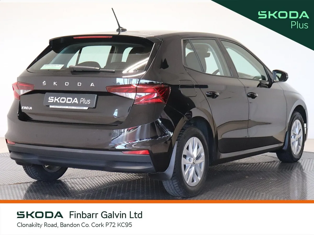 Skoda Fabia  1.0 MPI 65HP AMBITION - Image 3