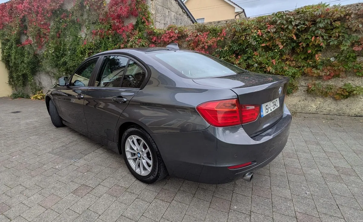 BMW 3-Series 2015 Efficient Dynamics - Image 5