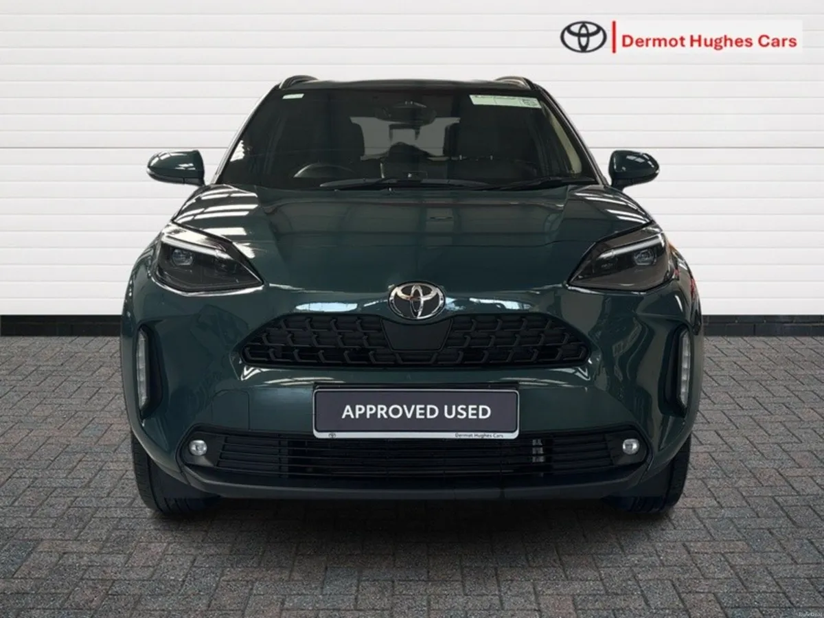 Toyota Yaris Cross LUNA SPORT HYBRID AUTO - Image 5