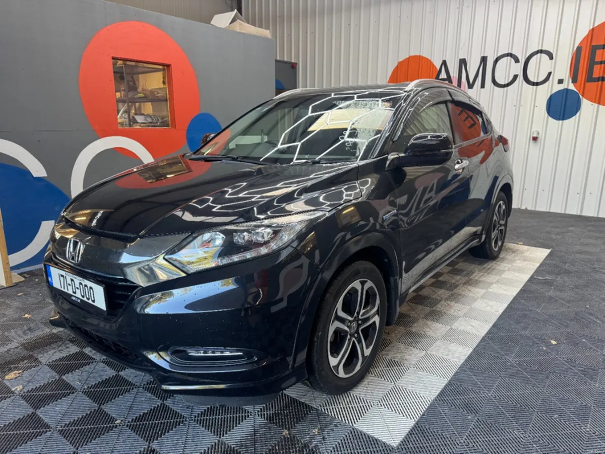 Honda Vezel 2017 HONDA VEZEL HYBRID Z SENSING AUTO - Image 6