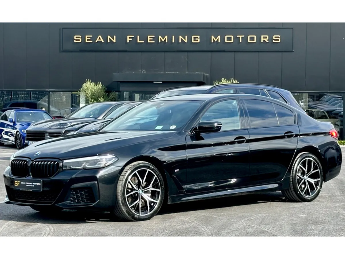 BMW 5-Series 520D M SPORT 5SMA 4DR AUTO - Image 2
