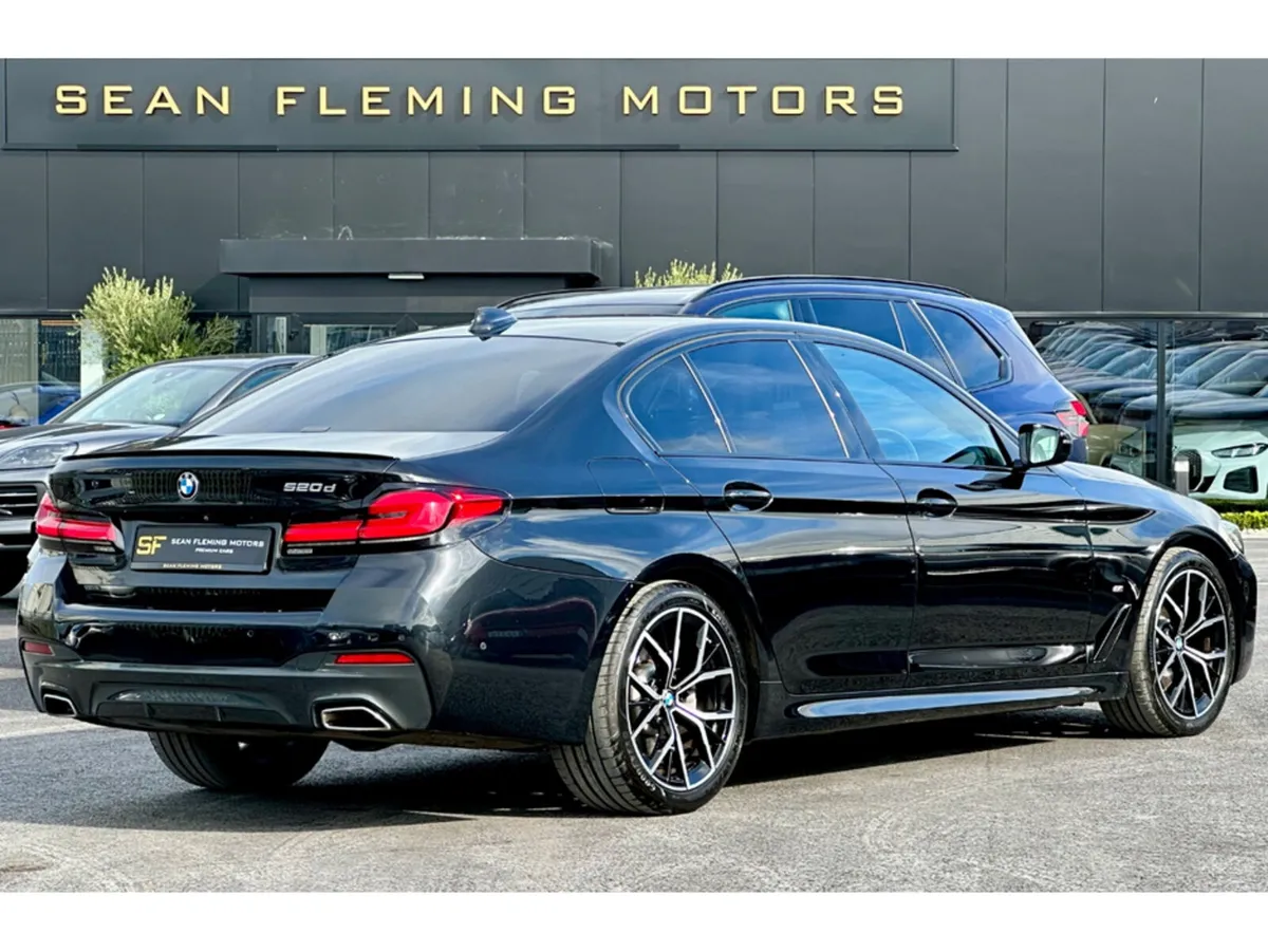 BMW 5-Series 520D M SPORT 5SMA 4DR AUTO - Image 3