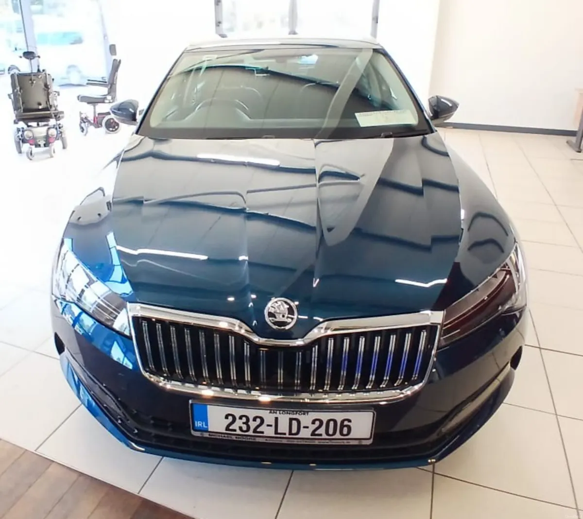 DEAL OF THE MONTH LOW MILAGE Skoda Superb 2023 - Image 3