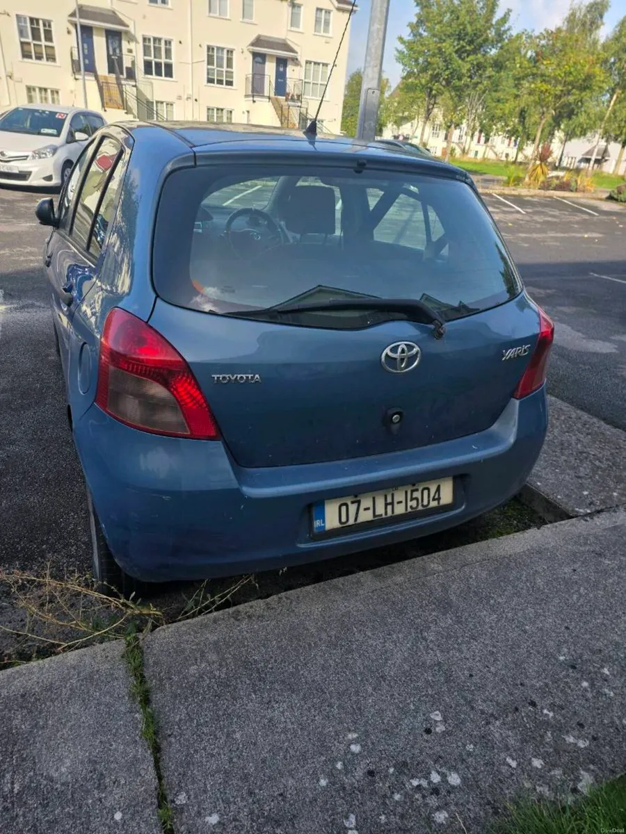 Car - Image 6