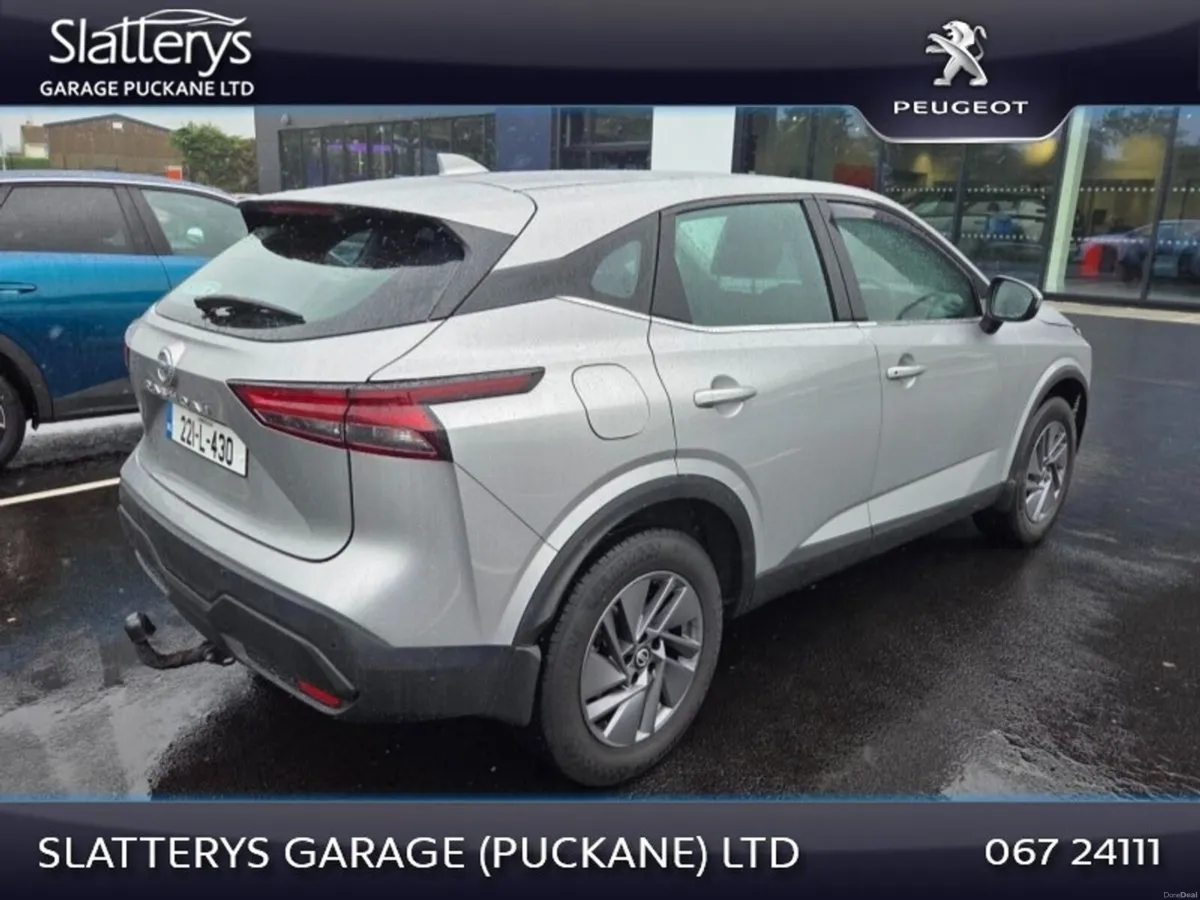 Nissan Qashqai 1.3 PET MILD HYBRID SV - Image 6