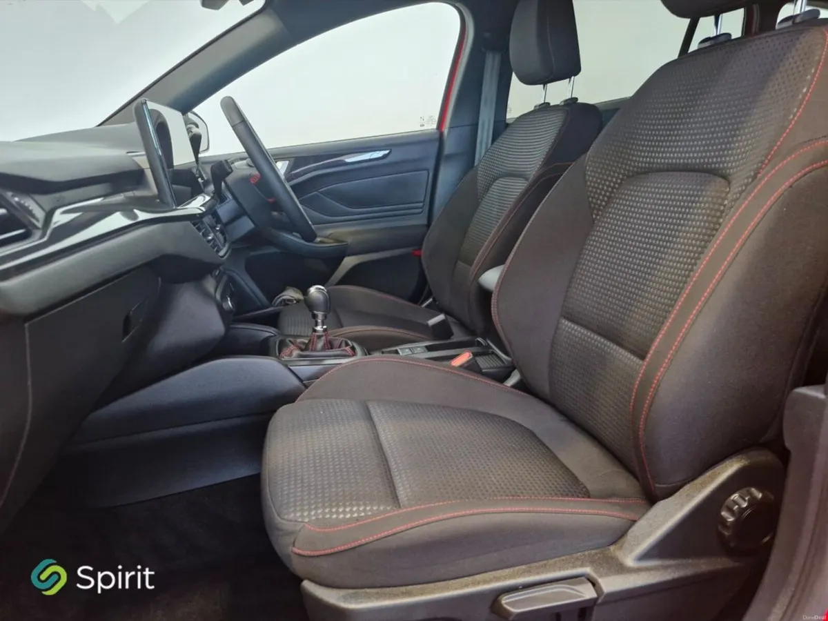 Ford Focus 1.0L EcoBoost 125PS ST-Line **Call Jona - Image 3