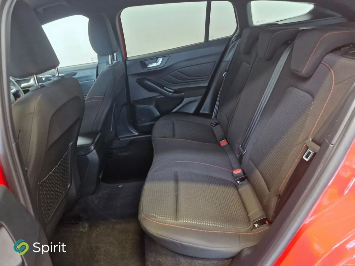 Ford Focus 1.0L EcoBoost 125PS ST-Line **Call Jona - Image 5