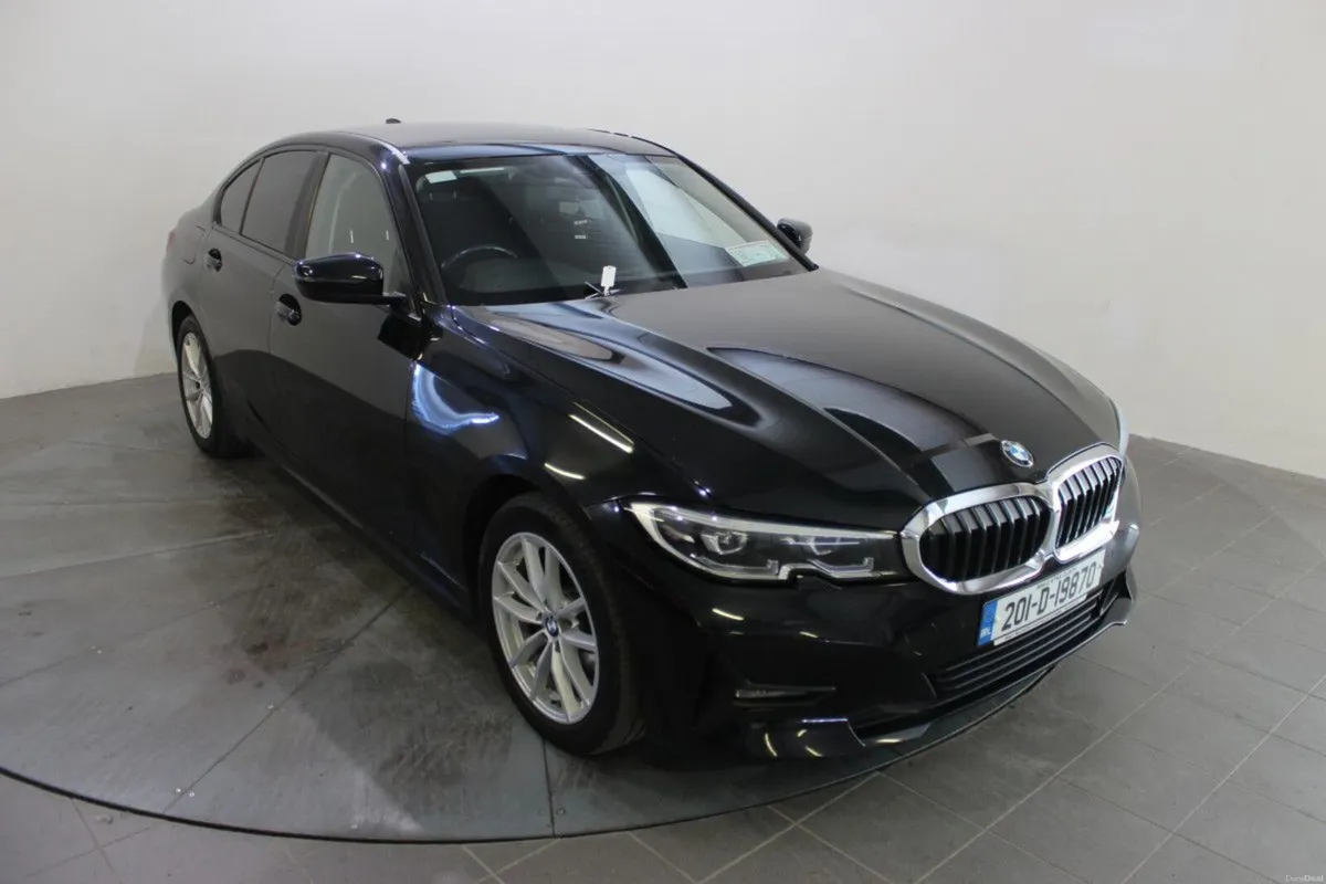 BMW 3-Series 318D SE - TENDER 26 - ENGINE LIGHT ON - Image 1