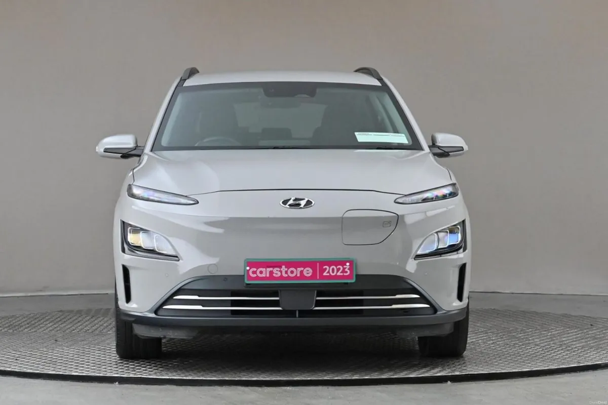 Hyundai KONA EV PREMIUM SE 64KWH - Image 2