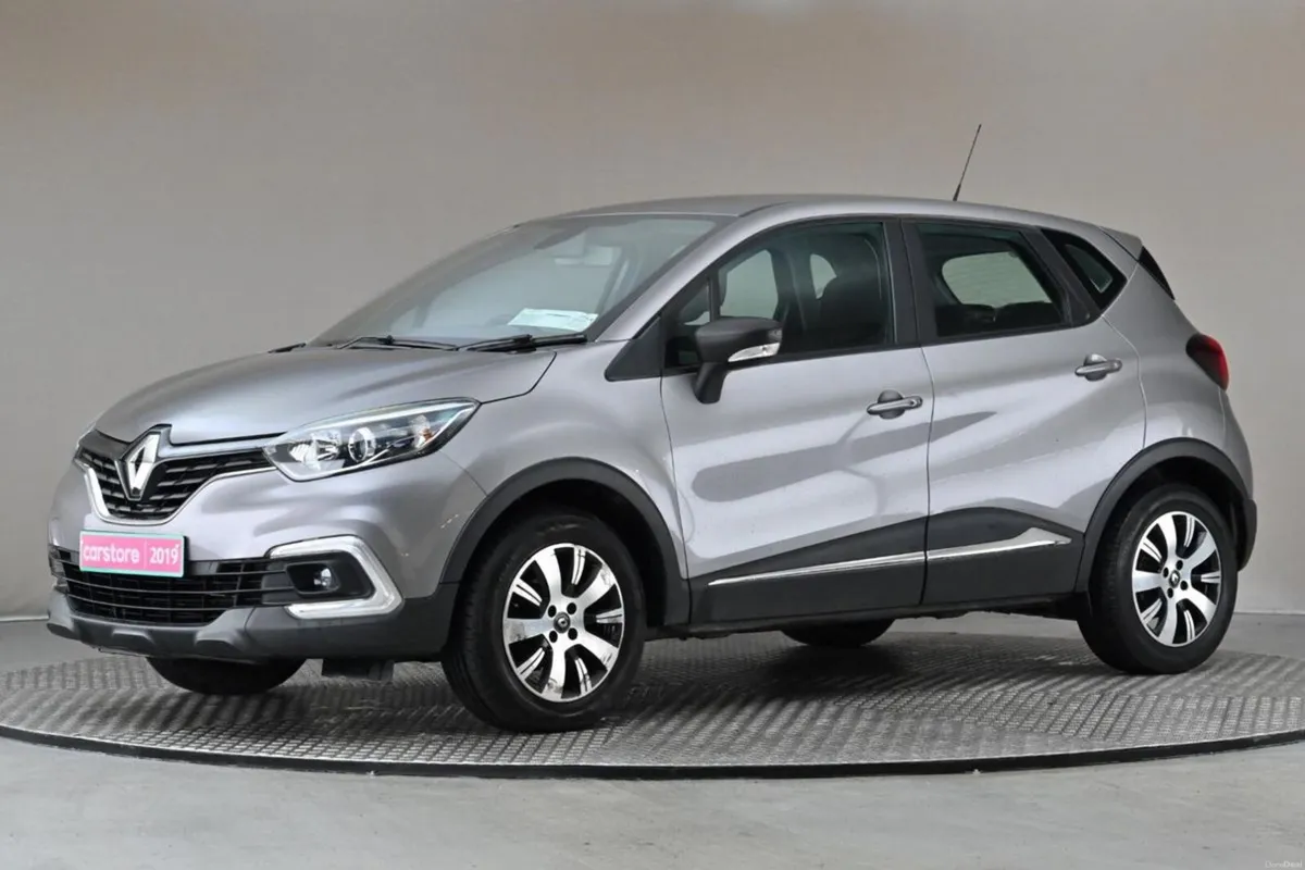 Renault Captur 1.0 TCE 5SPD PLAY - Image 4