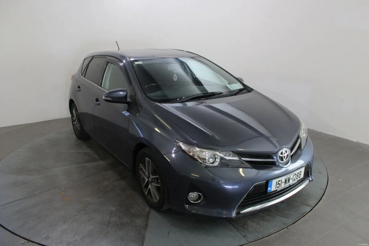 Toyota Auris 1.4D - TENDER 23 - Image 1