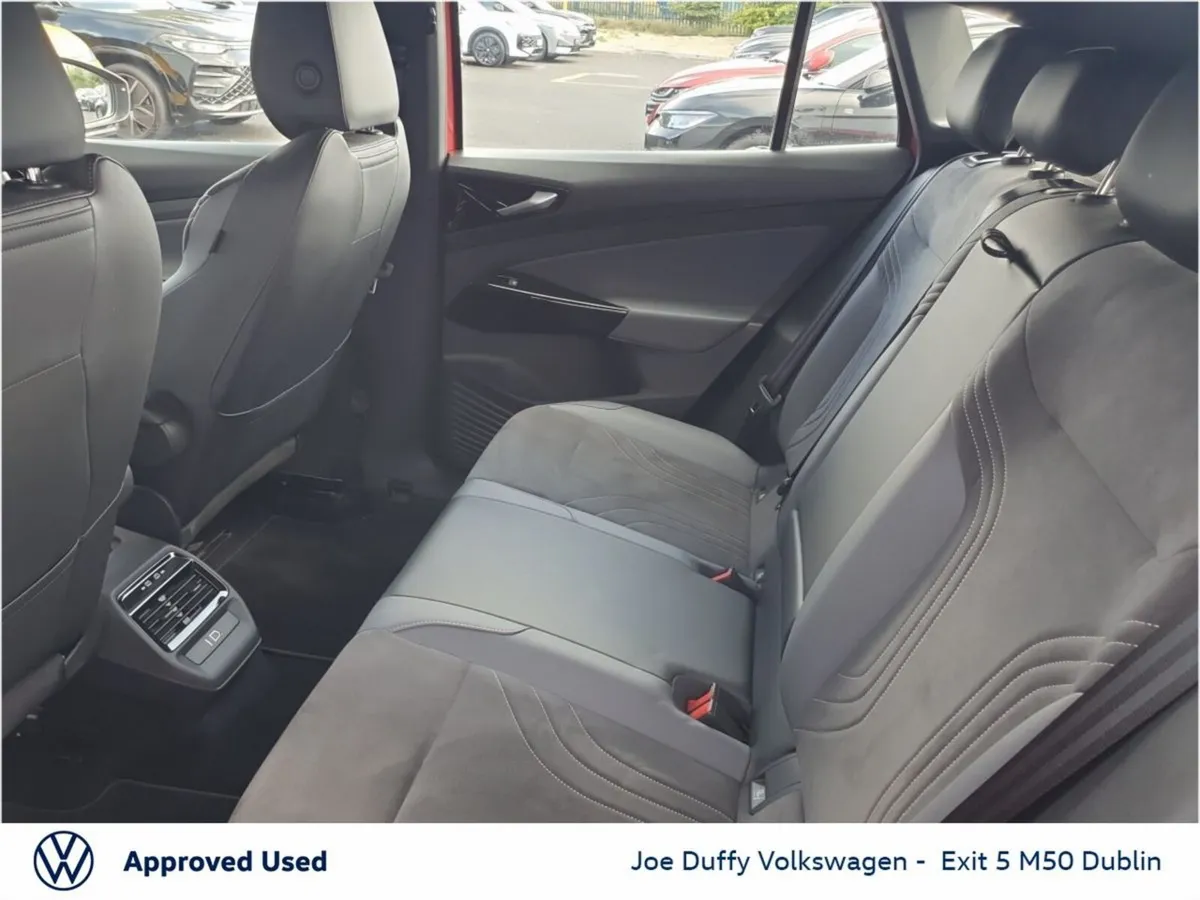 Volkswagen ID.4 LIFE 52kWh 148HP AUTO - Image 6