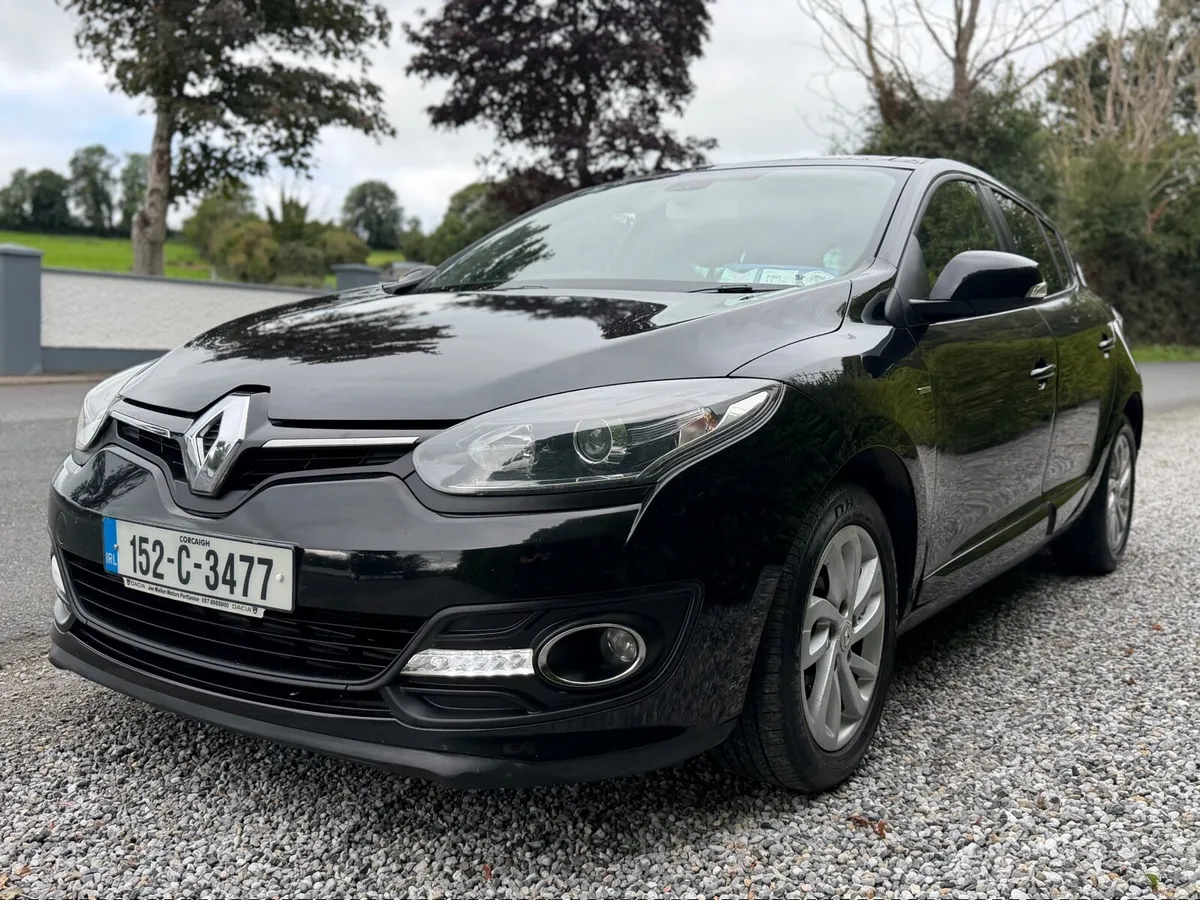 152 Renault Megane 1.5 diesel NCT 7/27 TAX 6/27 - Image 2