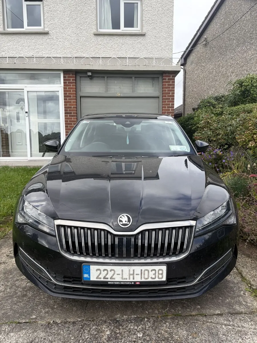 Skoda Superb 2022 Style 2.0 TDI 150bhp - Image 3