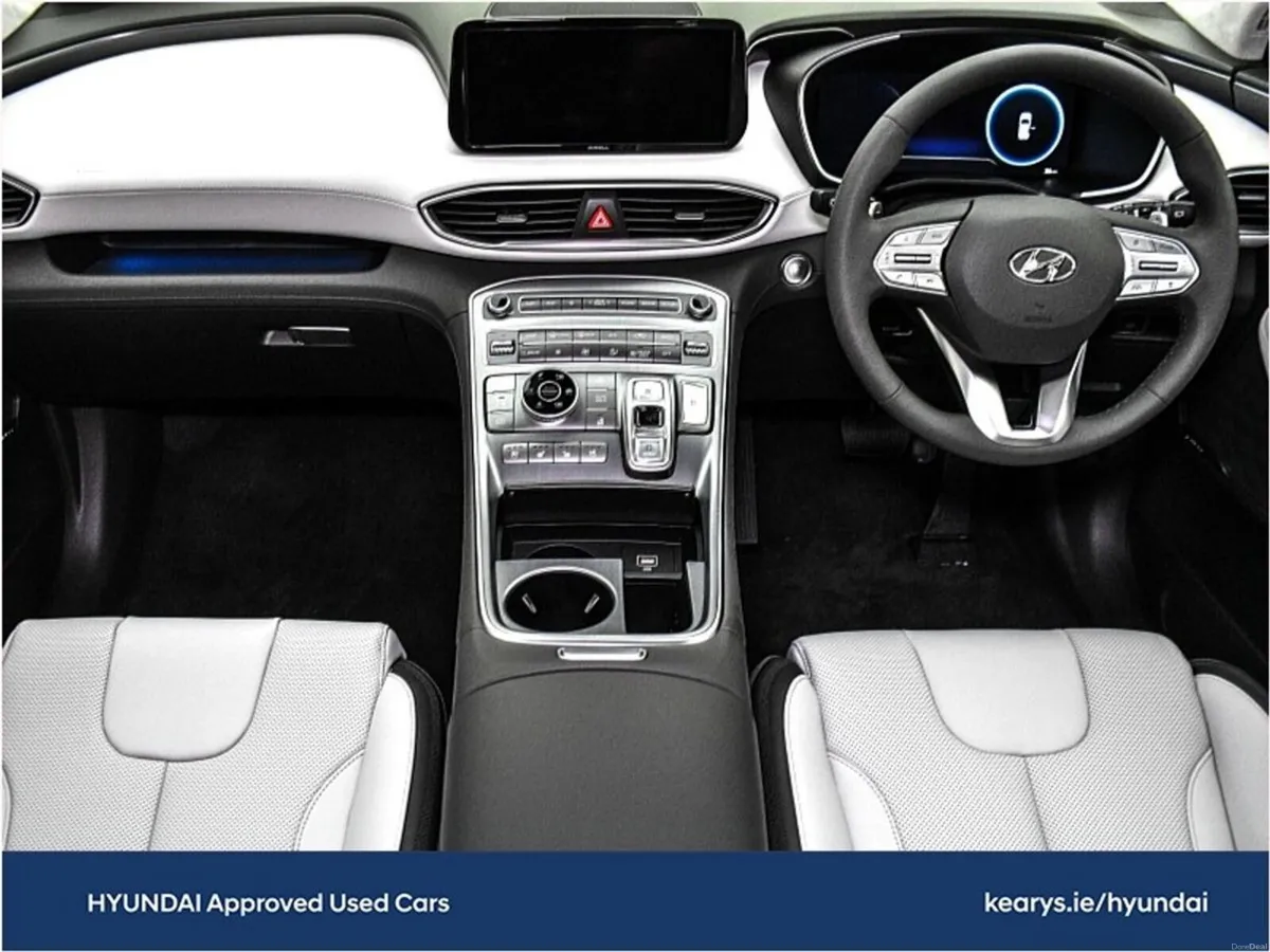 Hyundai Santa Fe PHEV 4WD Executive Plus Auto - Image 4