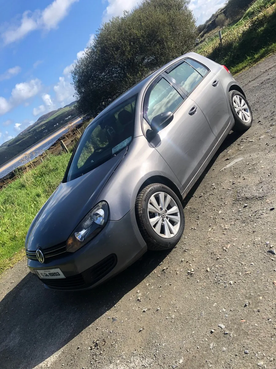 Volkswagen Golf 2010 - Image 3