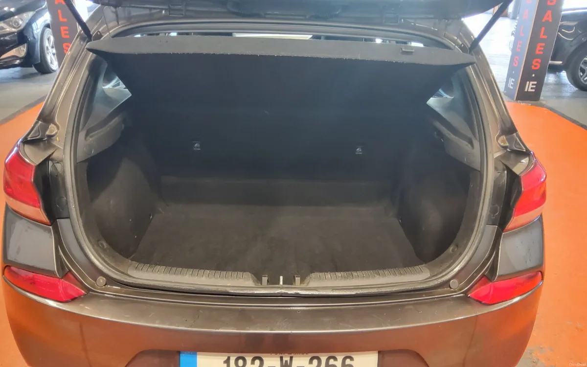 Hyundai i30 2018 - Image 3