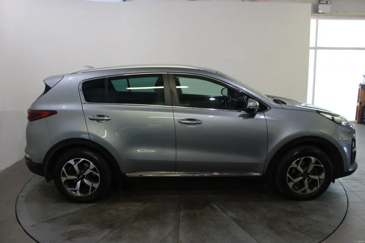Kia Sportage 1.6 CRDI MILD HYBRID - TENDER 20 - Image 2