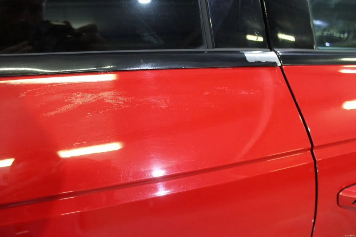 Audi A4 2.0TDI 190HP S-Line - TENDER 19 - Image 5