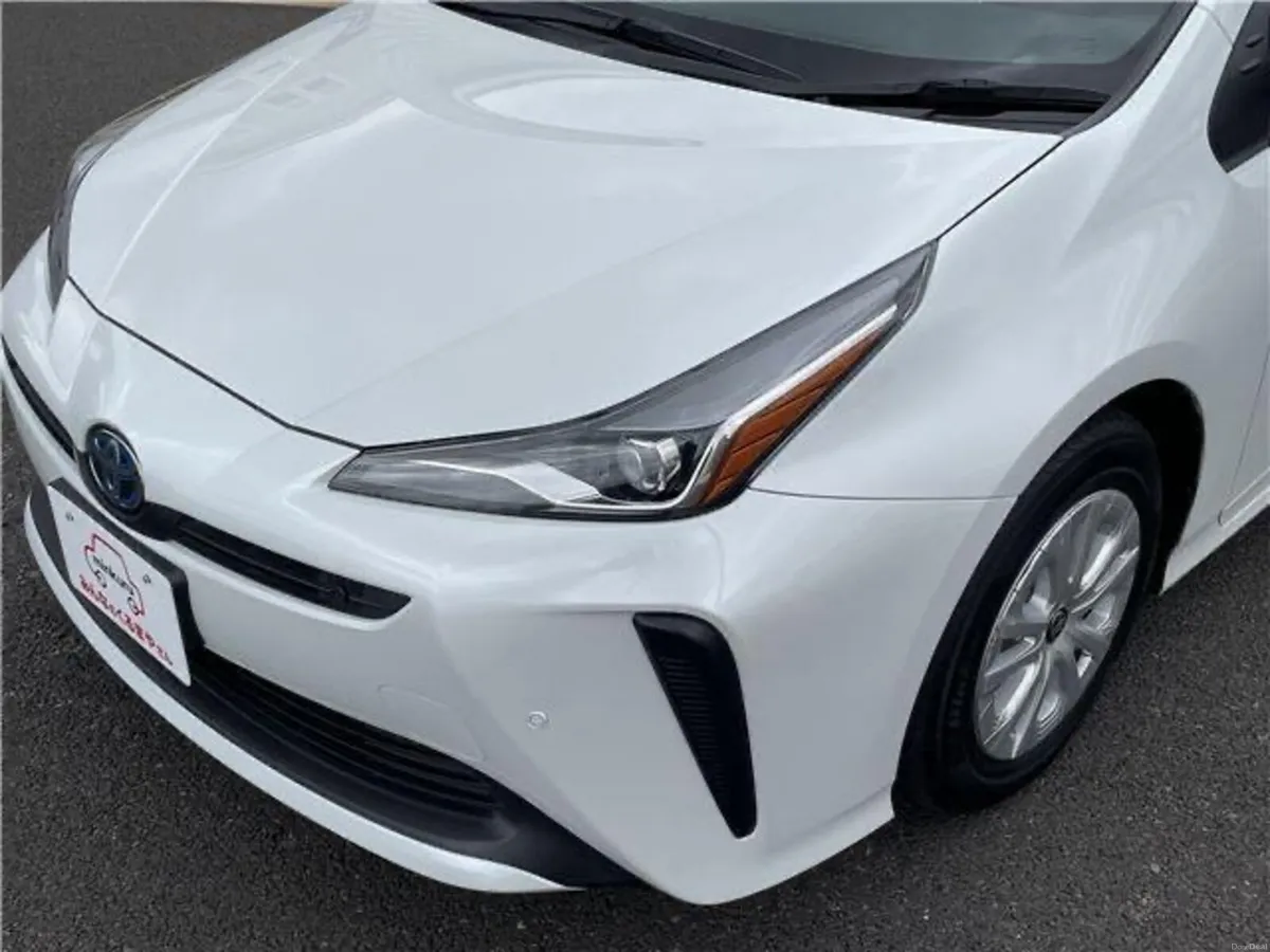 Toyota Prius 2021 price negotiable new Nct and tax - Image 2