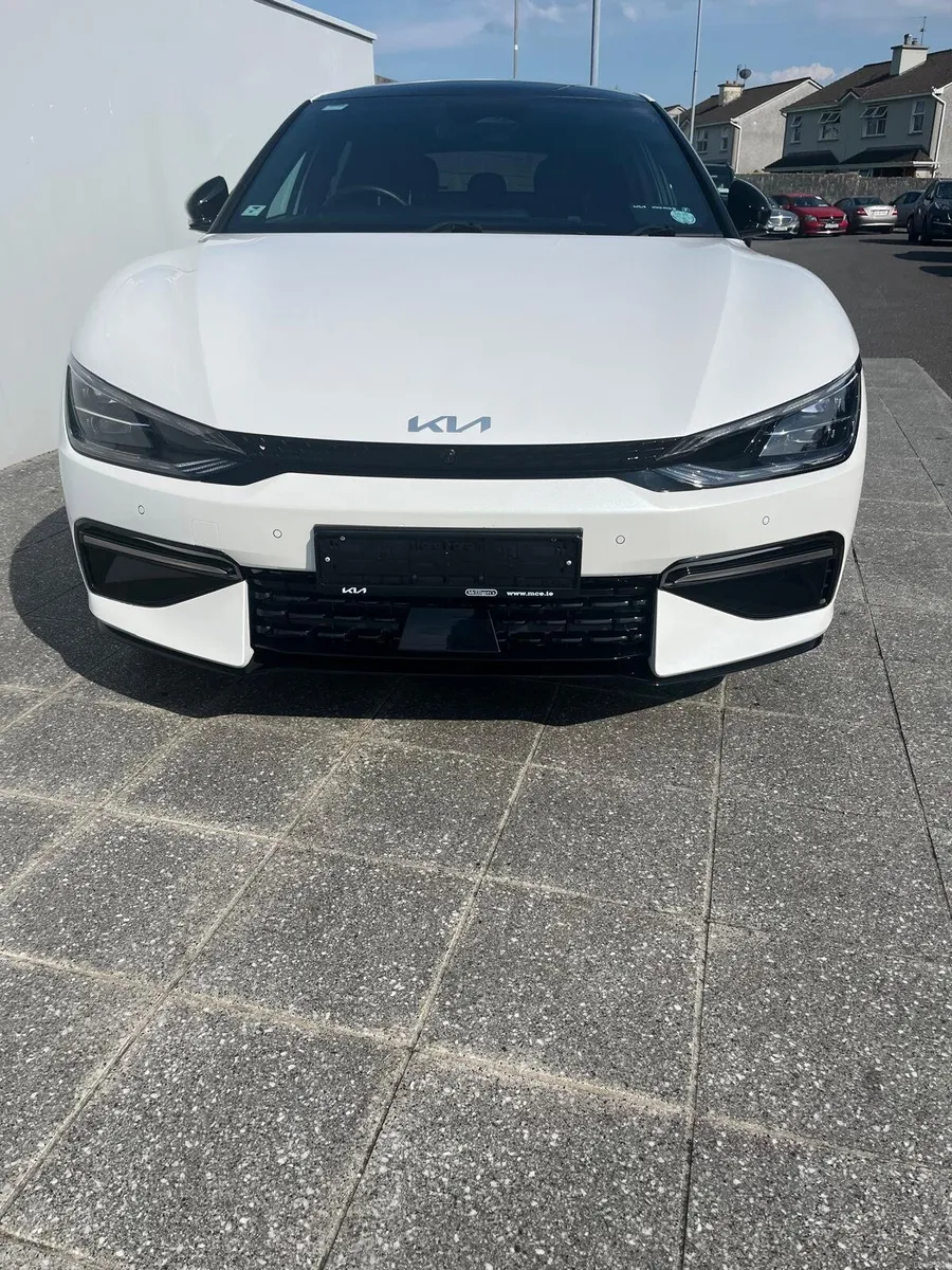 Kia EV6 - Image 4