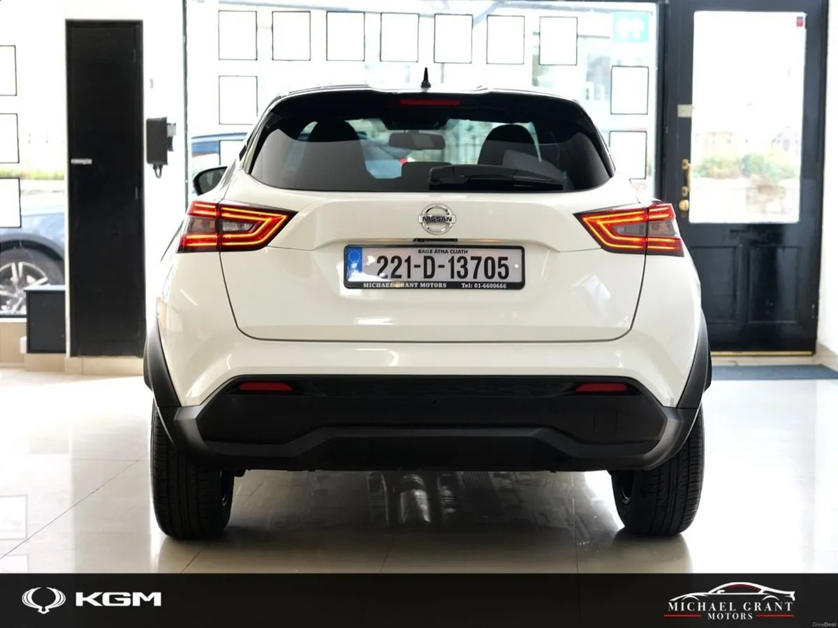 Nissan Juke AUTOMATIC 1.0 PETROL DCT ONLY 27KM SV - Image 6