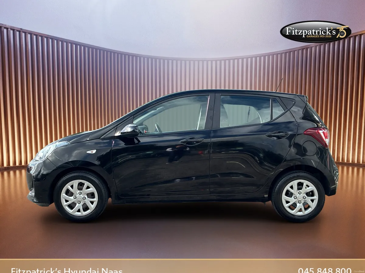 Hyundai i10 Classic 1.0 Petrol - Image 4