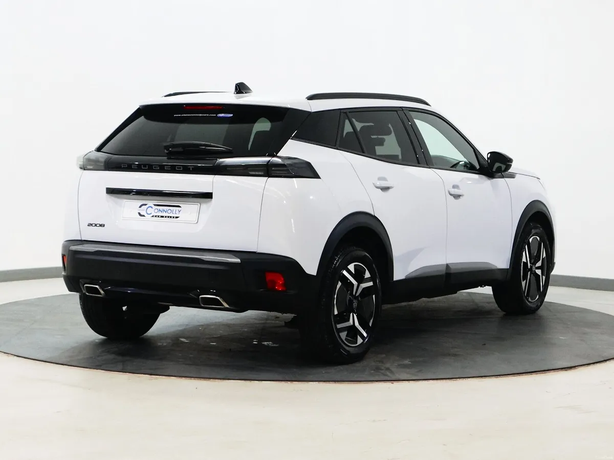 *3* 2024 Peugeot 2008 1.2 allure puretech - Image 3