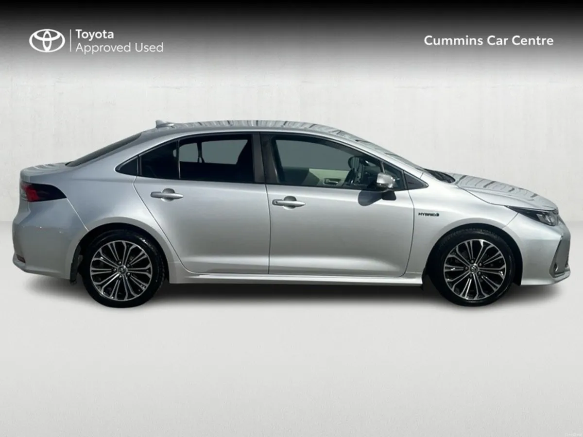 Toyota Corolla HYBRID LUNA SP SPORT 4DR AUTO - Image 3