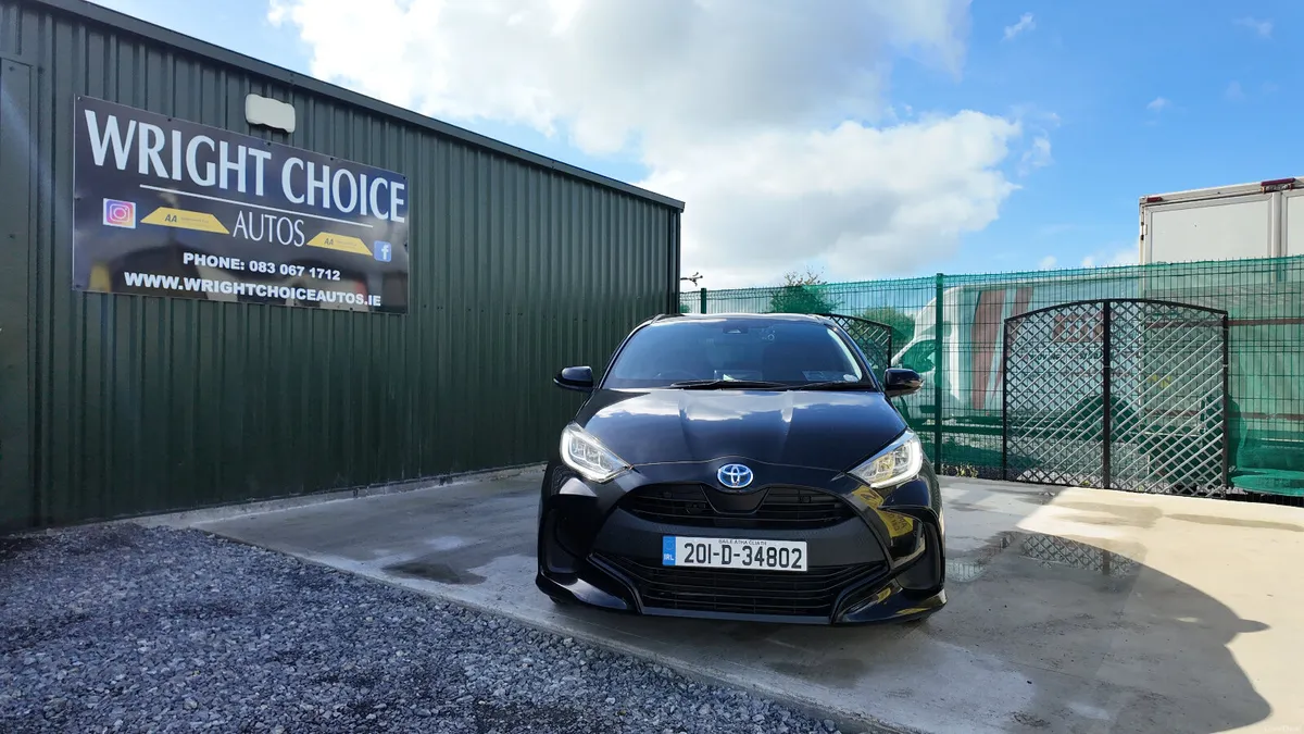 2020 Toyota Yaris 1.5 Hybrid TOP SPEC - Image 3