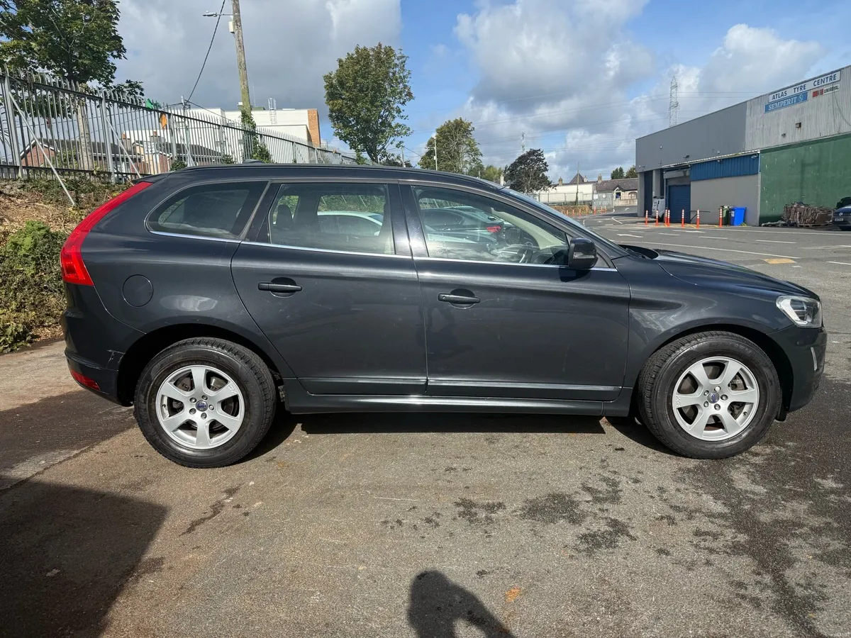 2015 VOLVO XC60 **AUTOMATIC**HIGH SPEC** - Image 2