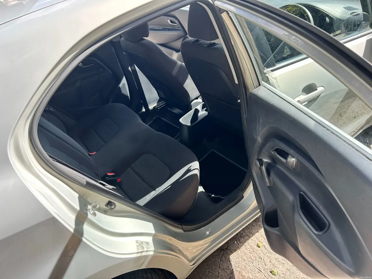 Kia Rio 2012 - Image 6