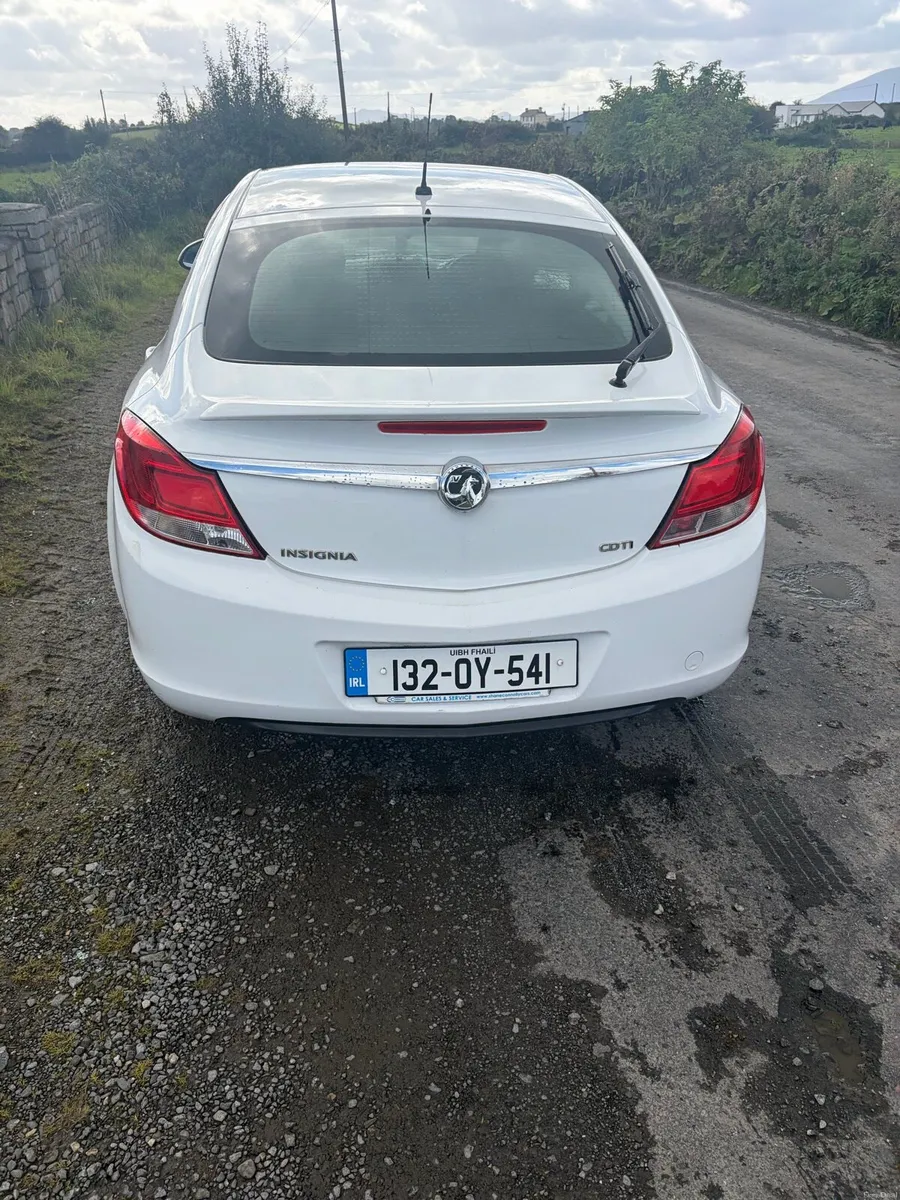 2013 Vauxhall Insignia , low mileage - Image 5