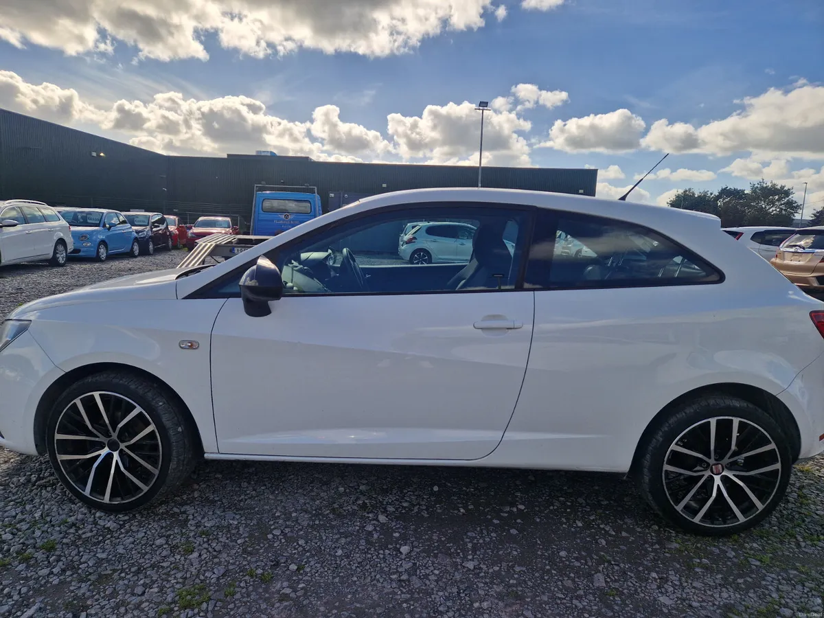 SEAT Ibiza 2014 - Image 5