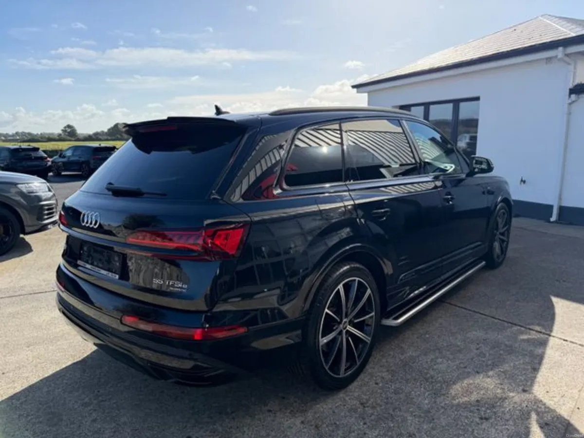Audi Q7 3.0 Tfsi E BLK ED 55 381PS QT - Image 4