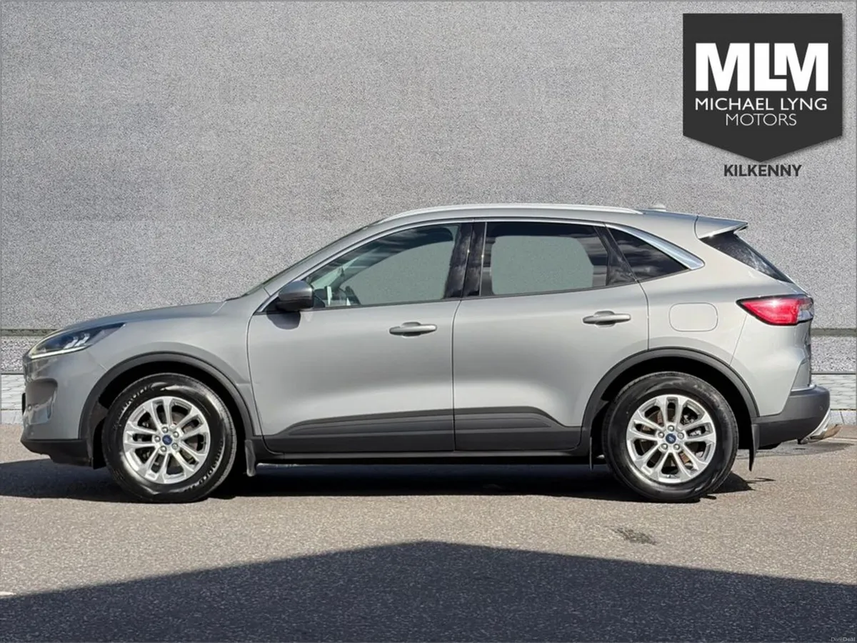 Ford Kuga Titanium 1.5TD120 S6.2 M6 F 4D - Image 5