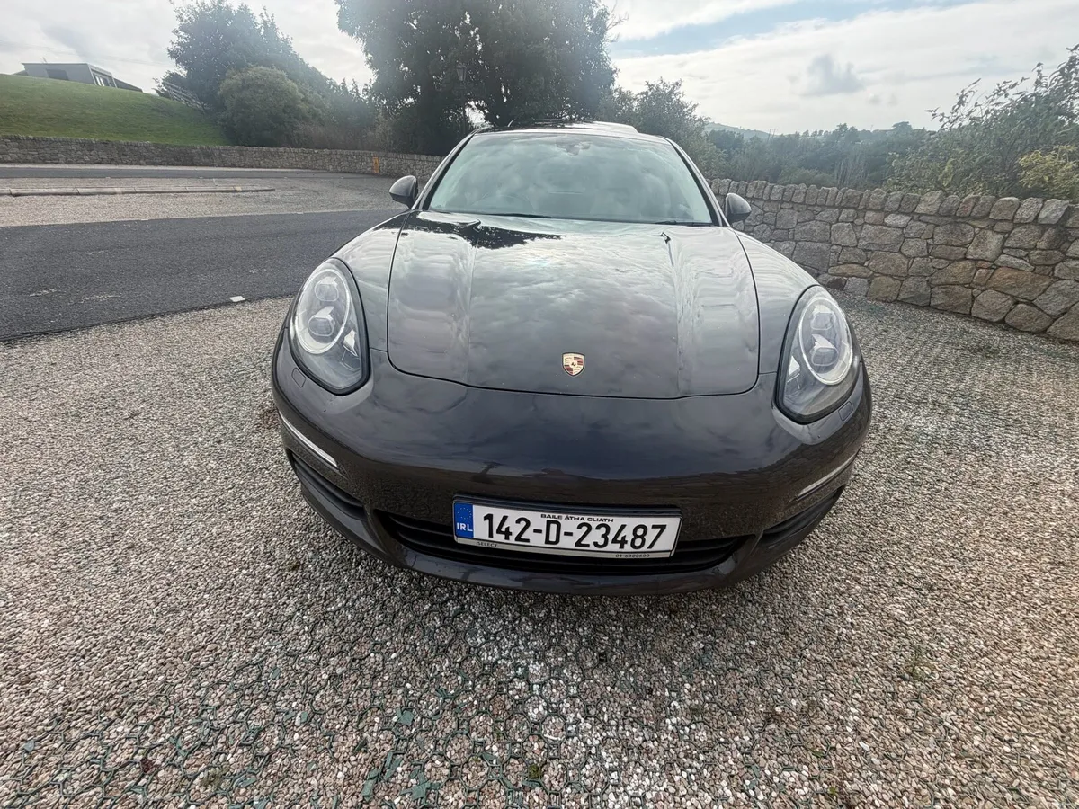 Porsche Panmera 3.0 petrol e hybrid - Image 6